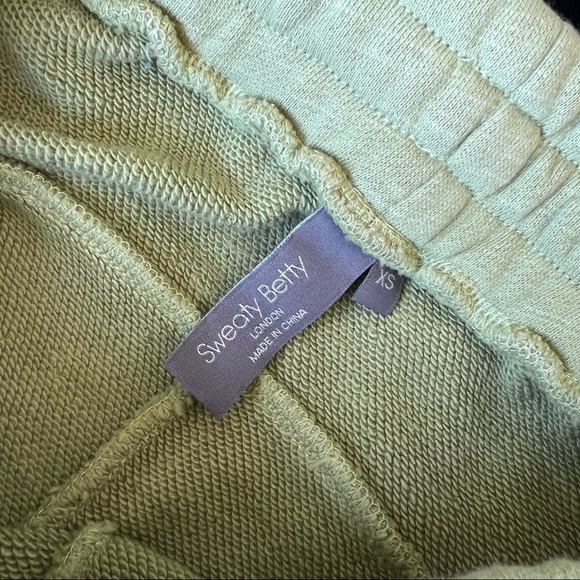 Sweaty Betty Essential joggers in fern green Size XS G79 - Picture 6 of 9